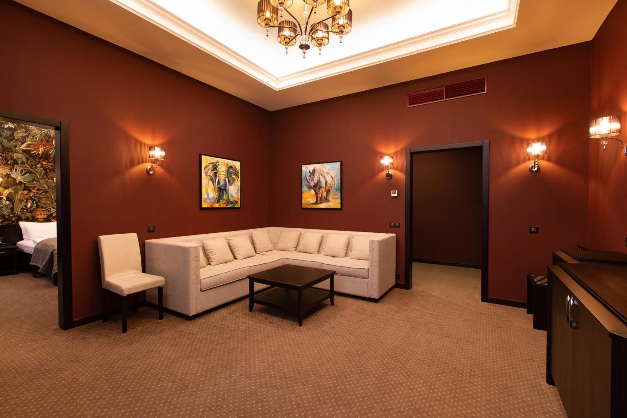 Tsunami Spa Hotel Dnipro Luaran gambar
