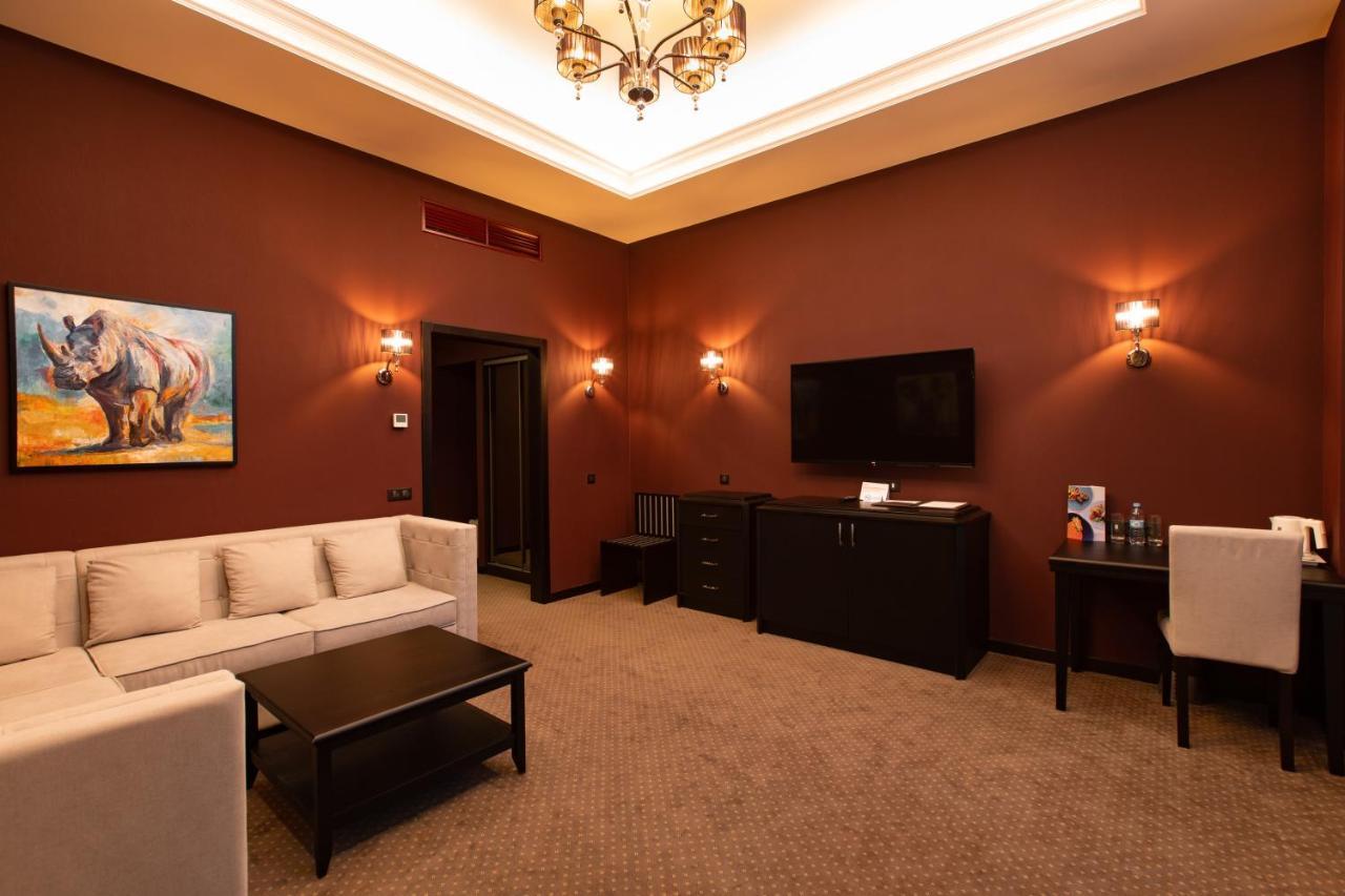 Tsunami Spa Hotel Dnipro Luaran gambar