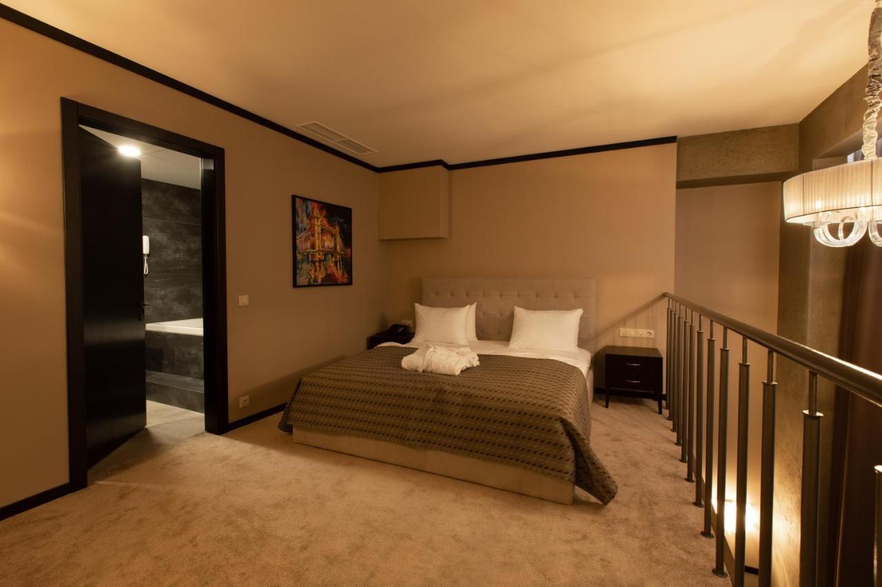 Tsunami Spa Hotel Dnipro Luaran gambar