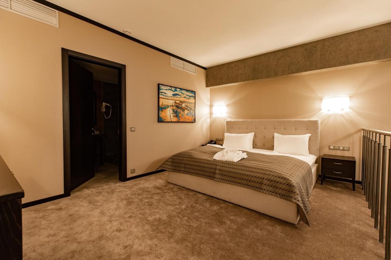 Tsunami Spa Hotel Dnipro Luaran gambar