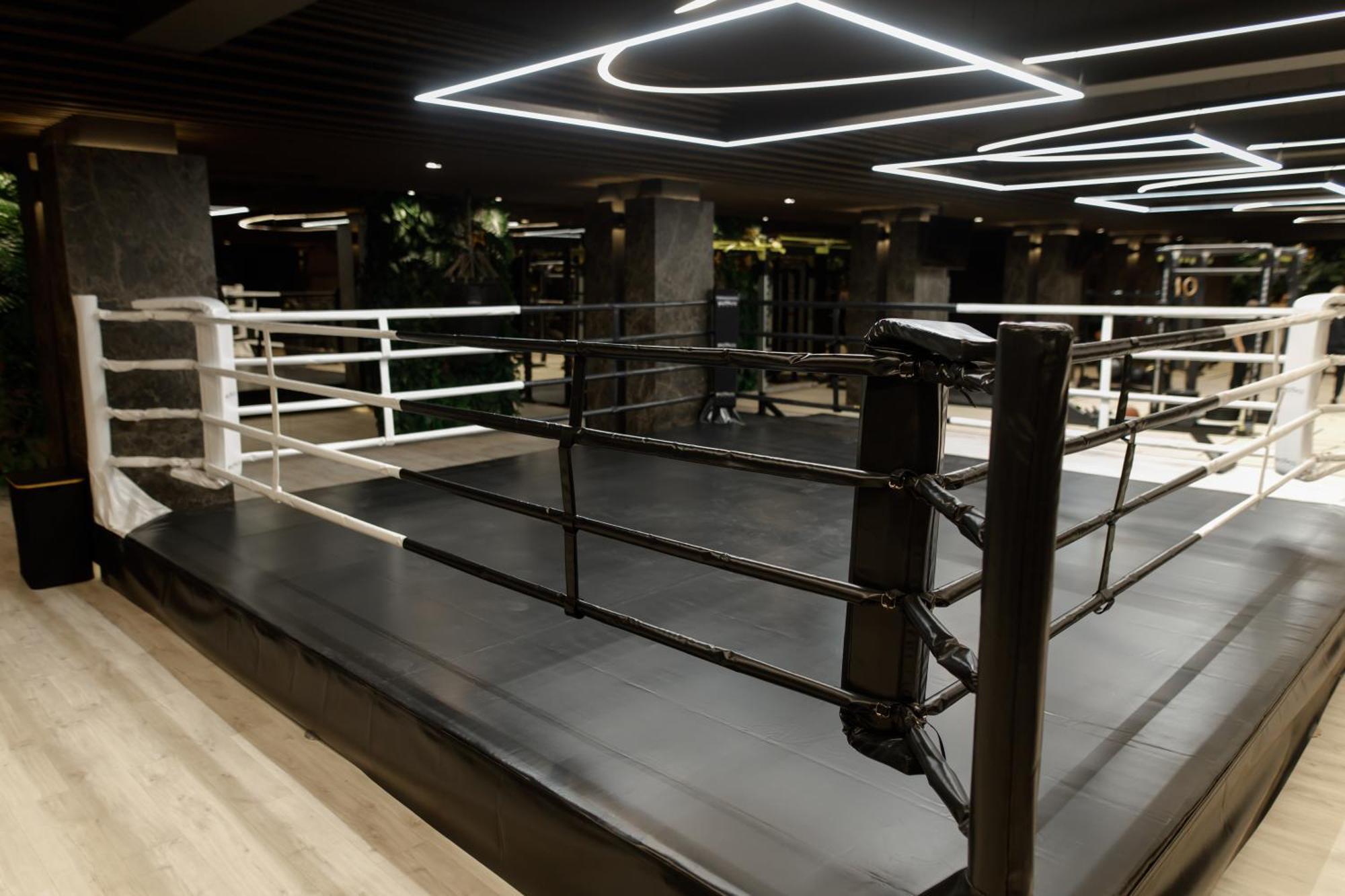 Tsunami Spa Hotel Dnipro Luaran gambar