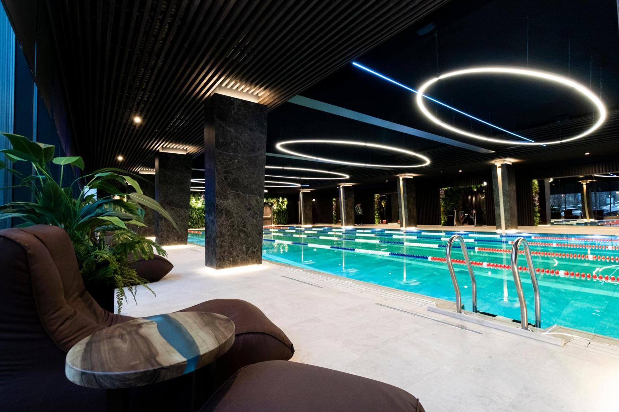 Tsunami Spa Hotel Dnipro Luaran gambar