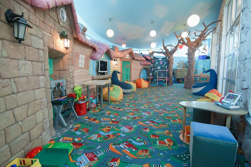 Tsunami Spa Hotel Dnipro Luaran gambar